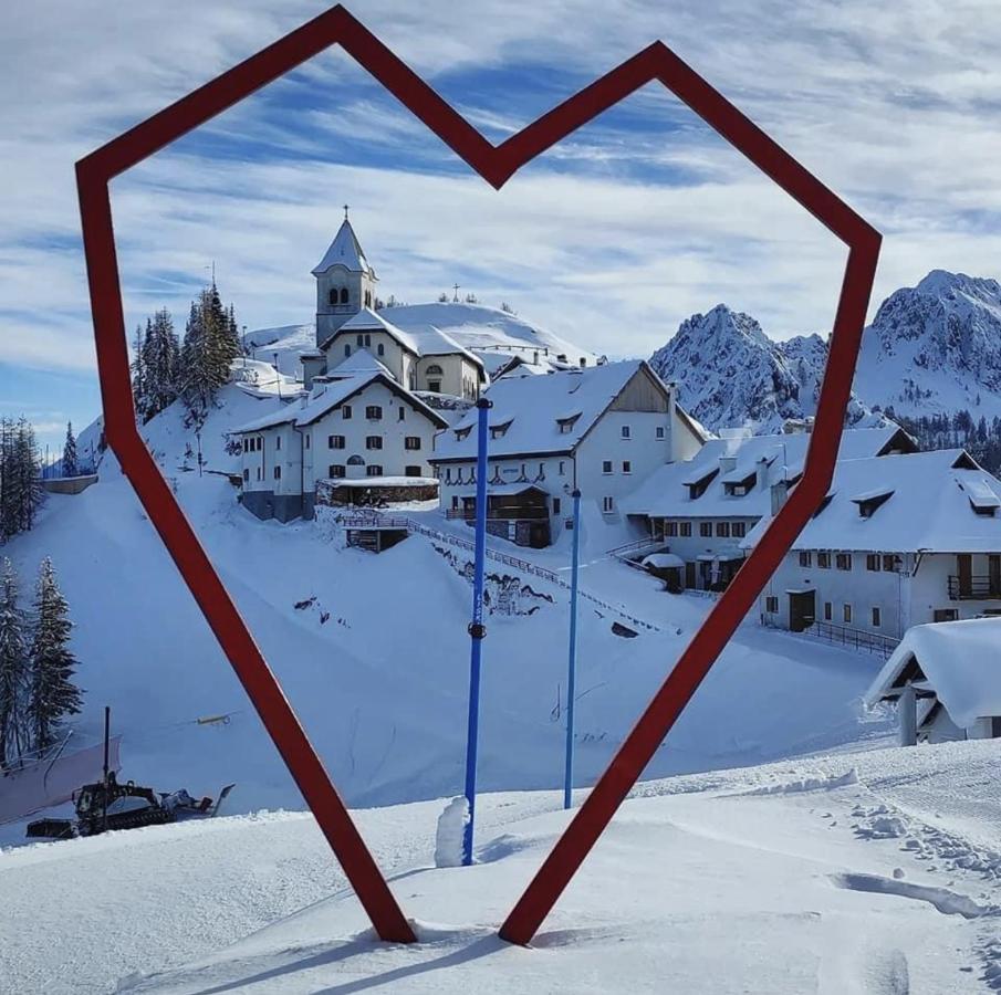 A Casa Di Lety Hotel Tarvisio Exterior photo